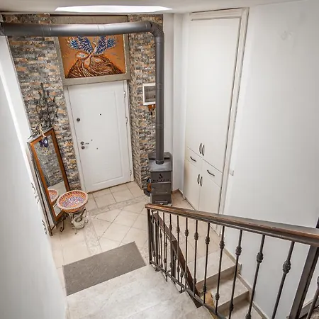 3 Bedroom Villa With A Lovely Garden GundoğAn