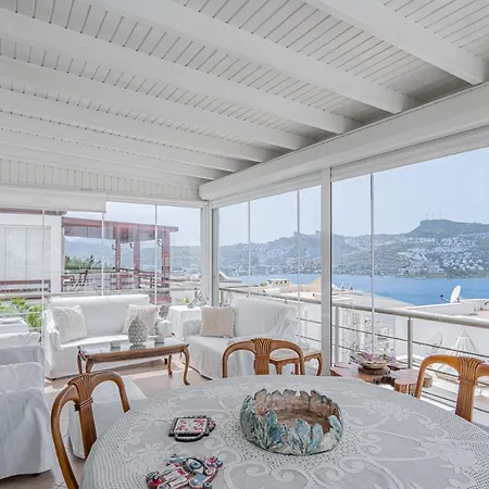 3 Bedroom Villa With A Lovely Garden GundoğAn فيلة *