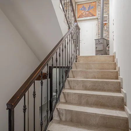 וילה 3 Bedroom Villa With A Lovely Garden GundoğAn